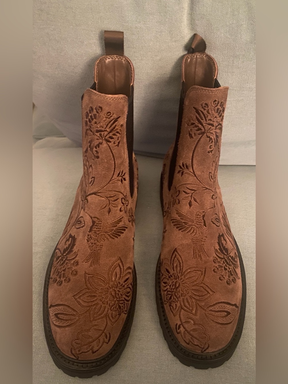 Johnny Was Bluma Chelsea Boots Size 10 Embroidered Suede Brown New